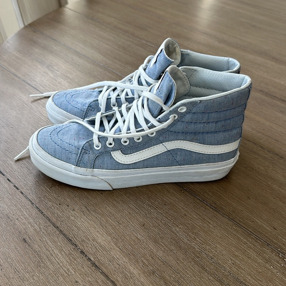 Vans High Tops Chambray Blue Size 6